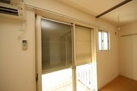 シャッター付き