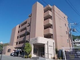 アルヴェアーレの外観