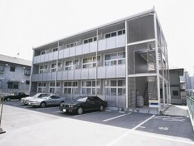 レオパレスPeal Squareの外観