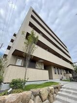芦屋市翠ケ丘町の外観