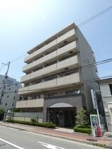 ラ・コピエ南塚口の外観