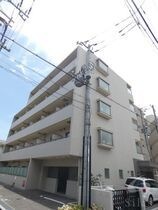 ラフォルテ南塚口の外観