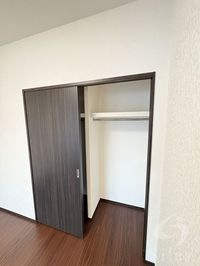 色違い