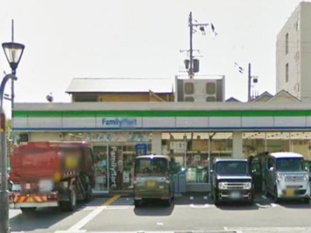 ファミリーマート島屋三丁目店