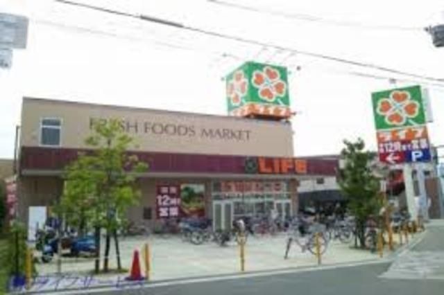 ライフ三津屋店