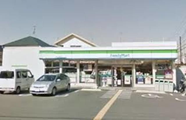 ファミリーマート豊中上野西店