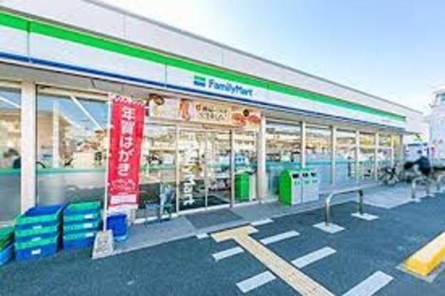 ファミリーマート箕面小野原東店