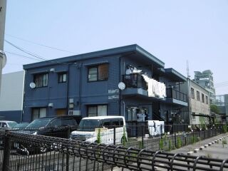 写真:ファミール三笠の外観