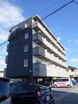 ニューヨークスチューディオの外観