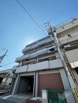 ハイツ水池の外観