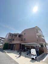 AKI RESIDENCEの外観