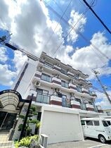 ベルネージュ峯尾の外観