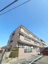 エレガンス初芝の外観