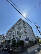 オースター6番館の外観