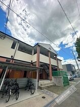 フジパレス楠町の外観