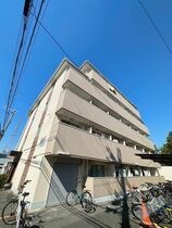 パークサイドハイツの外観