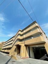 ギャレ金剛の外観