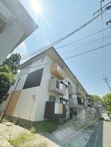 ヴィラナリー狭山4号棟の外観