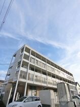 レオパレスフェリーチェの外観