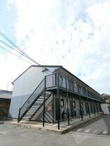 プレジール 助松の外観
