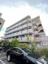 Collection鳳東町の外観