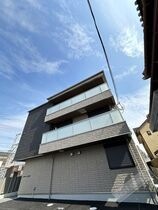 シャーメゾン ルミエールの外観