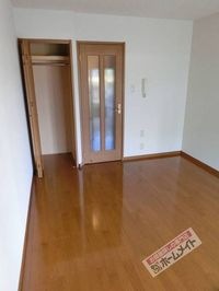 陽当たりも良く、とっても綺麗な室内ですよ♪