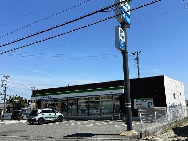 写真：ファミリーマート堺伏尾店