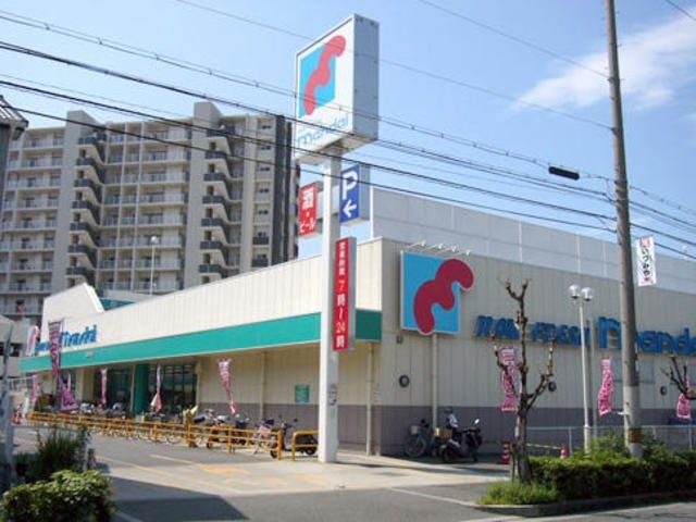 万代和泉府中店