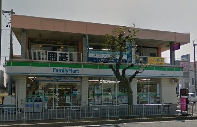写真：ファミリーマート堺深阪南店