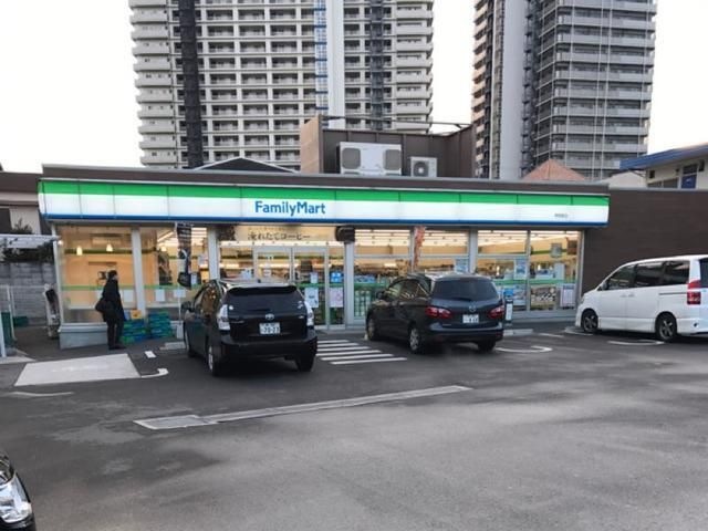 写真：ファミリーマート野田小前