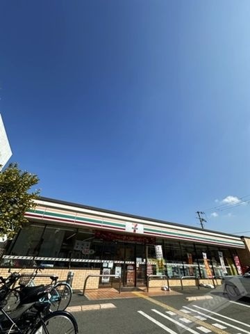 セブンイレブン北助松駅前店