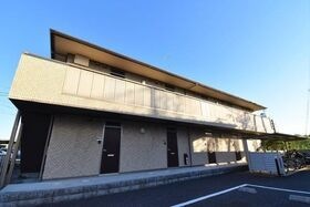 エバーグリーンコート山中の外観