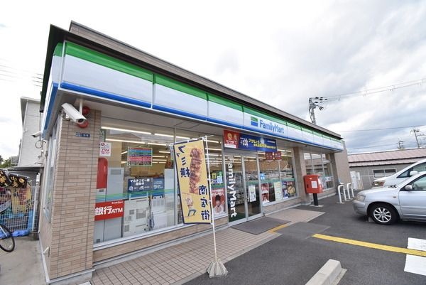 ファミリーマート草津野村店