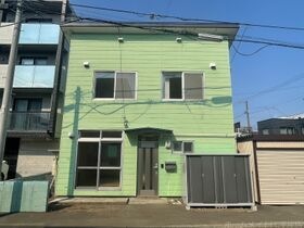 平岸4条9丁目10-15貸家の外観