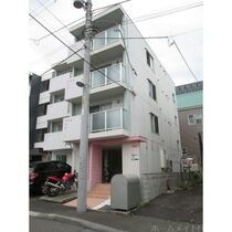 プルミエ福住 の外観