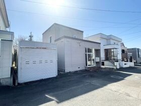 西岡5-11戸建の外観