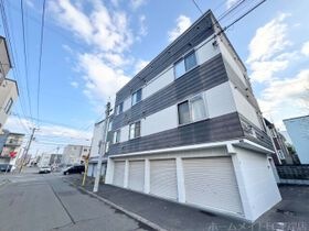 サンシャイン平岸の外観