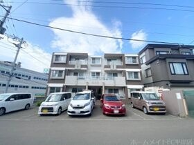アヴニール平岸の外観