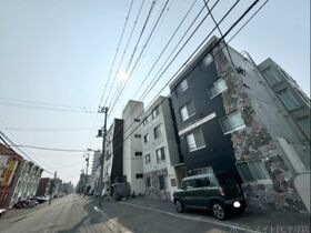 FLOS PROVA Hiragishiの外観