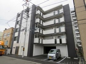 ルチェルナ中の島の外観