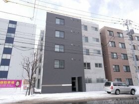 オルセーリュクス豊平の外観