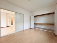洋室もとっても綺麗です♪