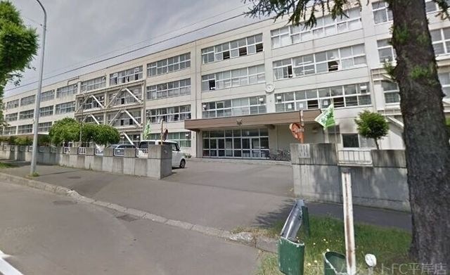 札幌市立月寒中学校