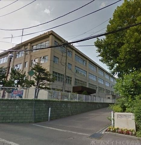 写真:札幌市立陵陽中学校