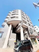 カーサヴェルディの外観