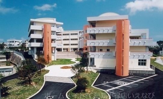 沖縄市立美里中学校