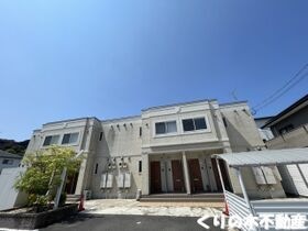 セレーナの外観