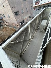 陽当たり良好なバルコニーです