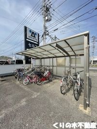駐輪場です